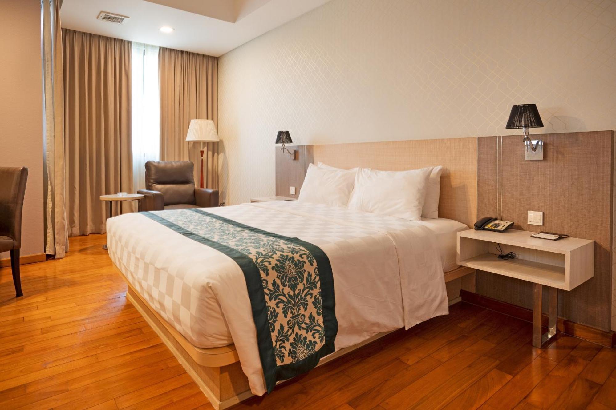Nagoya Hill Hotel Batam Eksteriør bilde