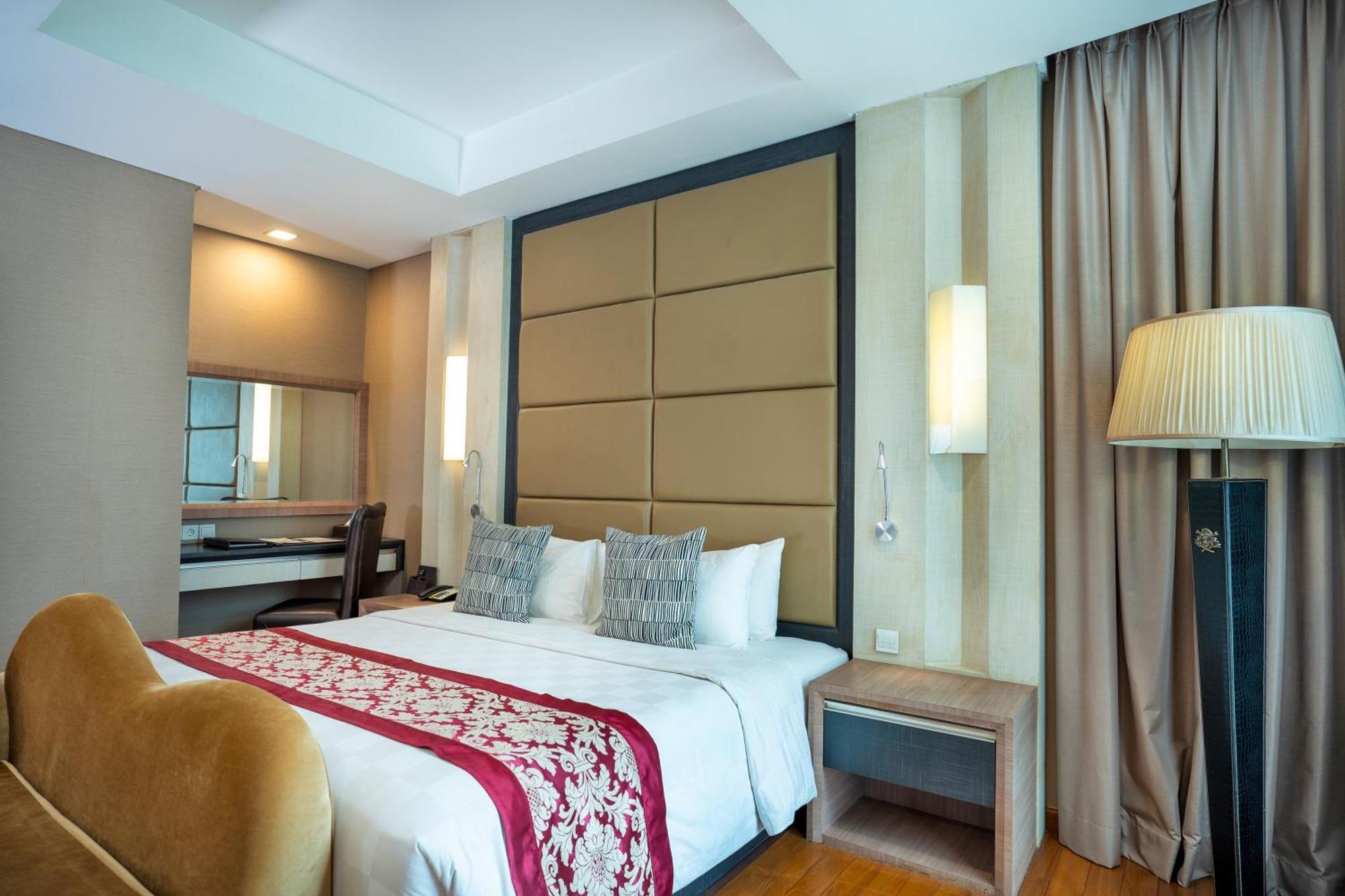 Nagoya Hill Hotel Batam Eksteriør bilde