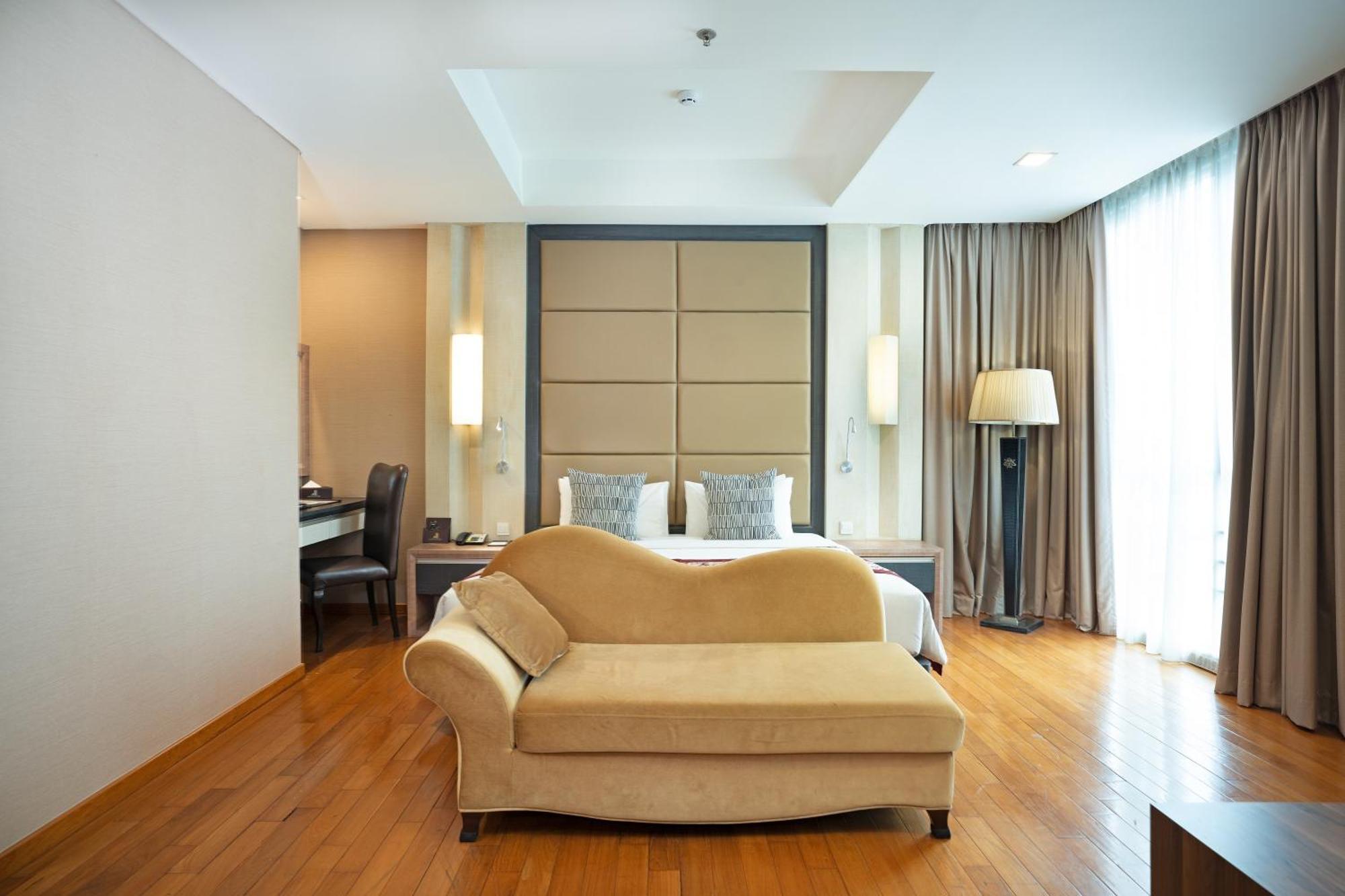 Nagoya Hill Hotel Batam Eksteriør bilde
