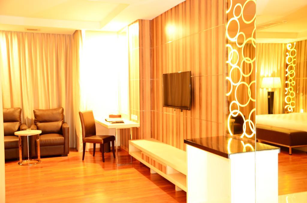 Nagoya Hill Hotel Batam Eksteriør bilde